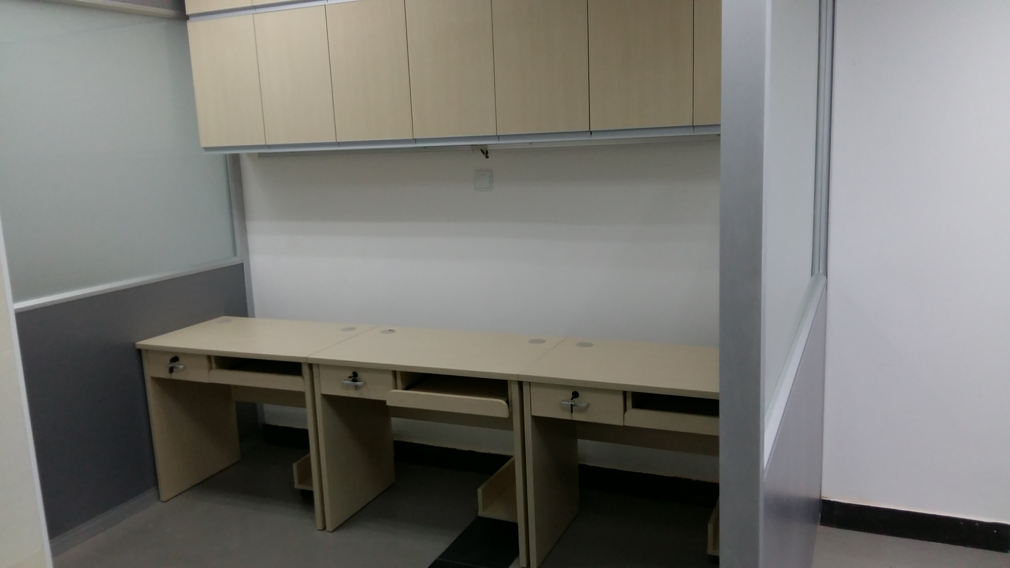 上海市嘉定区中医医院病区医用家具配置升级工程(图8) 上海市嘉定区中医医院病区医用家具配置升级工程(图8)